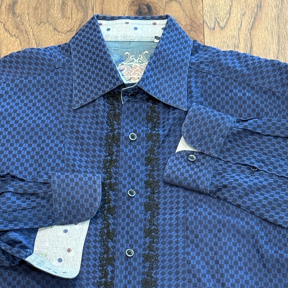Robert Graham Mens XL Blue Checkered Embroidered Knowledge Wisdom Truth Shirt